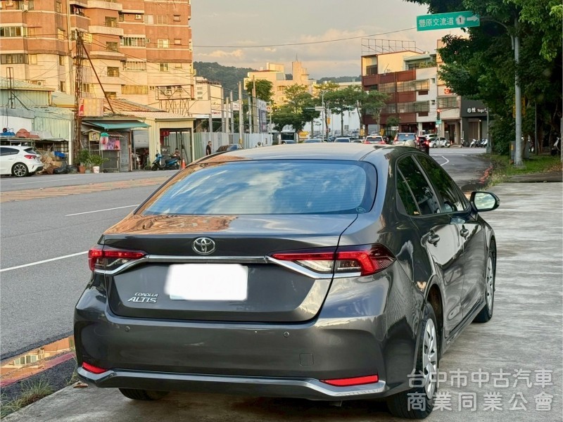 acc定速跟車系統   後座出口  