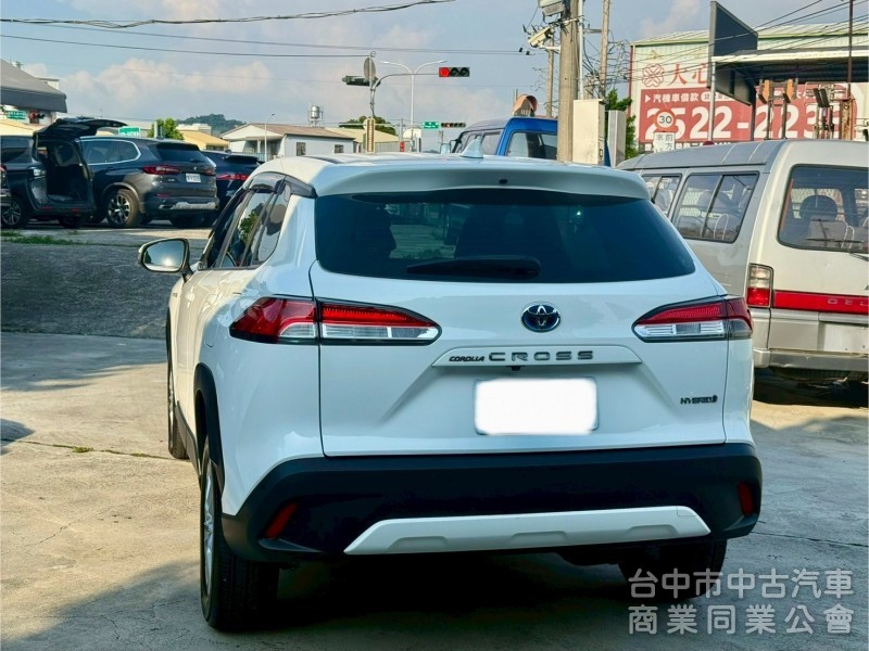 原廠保養  ikey  摸門  ACC定速跟車系統    後做出風口 