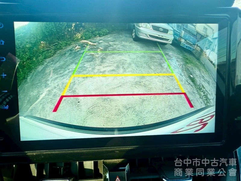 原廠保養  ikey  摸門  ACC定速跟車系統    後做出風口 