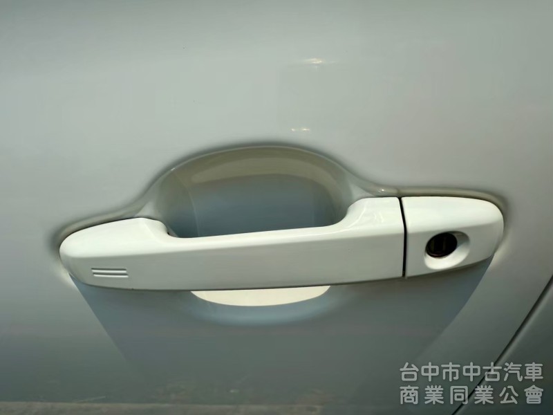 ikey  摸門  定速   防碰撞  行車偏移