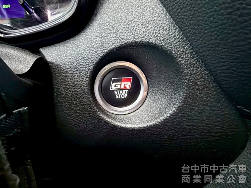 C.C GR 油電版 一手車 原廠保養 保固中 ACC跟車 車道置中 盲點 影音 升級鋁圈 碟盤 避震 拉桿