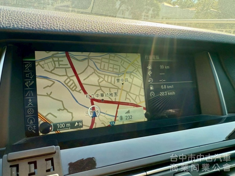 F10 520i 小改後 新頭燈