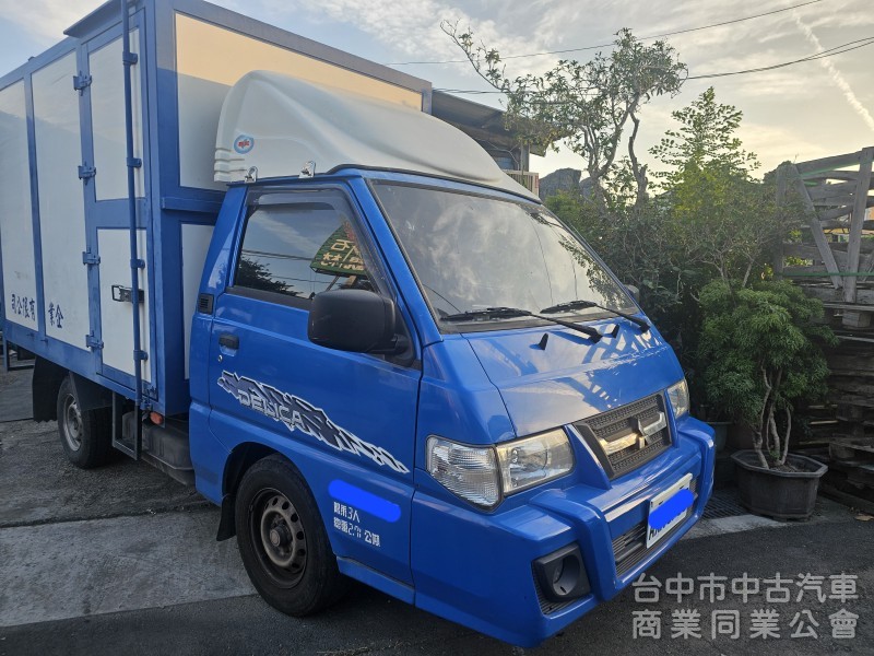 2019年得力卡貨車原漆  車箱漂亮