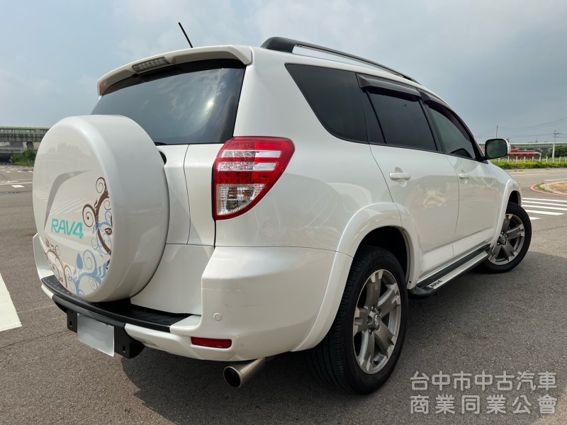 2012年 TOYOTA RAV4 2.4G 2WD 天窗 6顆安全氣囊 一手美車 原鈑件 低里程