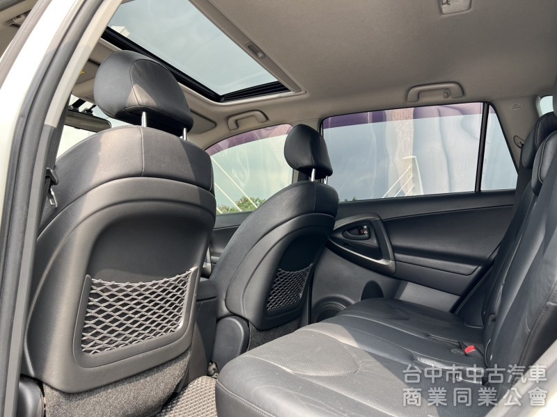 2012年 TOYOTA RAV4 2.4G 2WD 天窗 6顆安全氣囊 一手美車 原鈑件 低里程