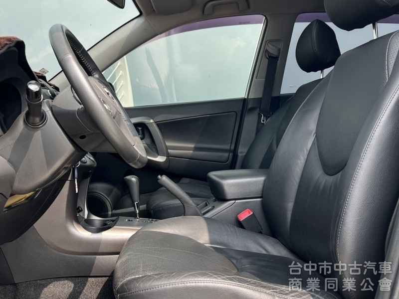 2012年 TOYOTA RAV4 2.4G 2WD 天窗 6顆安全氣囊 一手美車 原鈑件 低里程