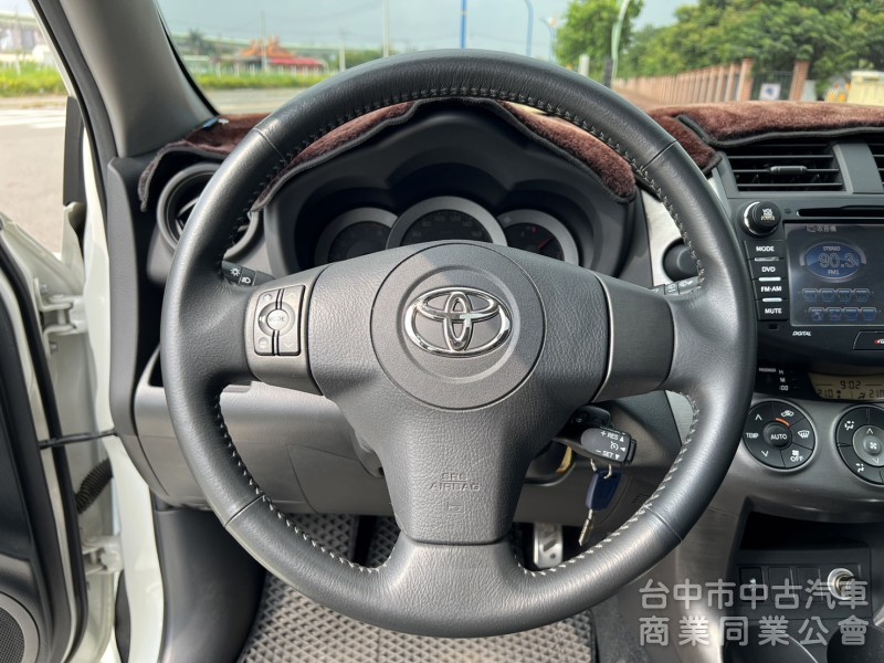 2012年 TOYOTA RAV4 2.4G 2WD 天窗 6顆安全氣囊 一手美車 原鈑件 低里程