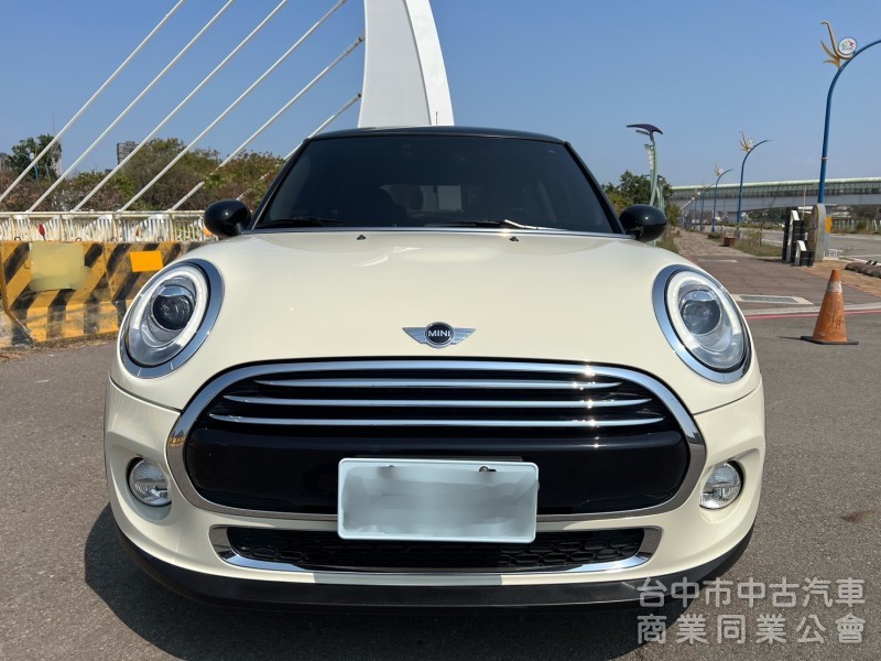 2017年2018年式 汎德總代理 MINI F56 HATCH Cooper 1.5 3D 一手美車 原鈑件 超低里程
