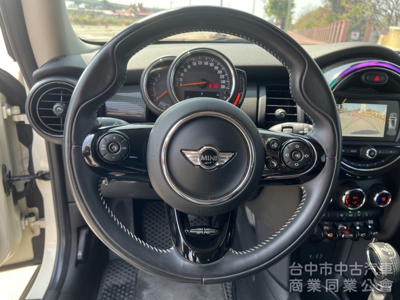 2017年2018年式 汎德總代理 MINI F56 HATCH Cooper 1.5 3D 一手美車 原鈑件 超低里程