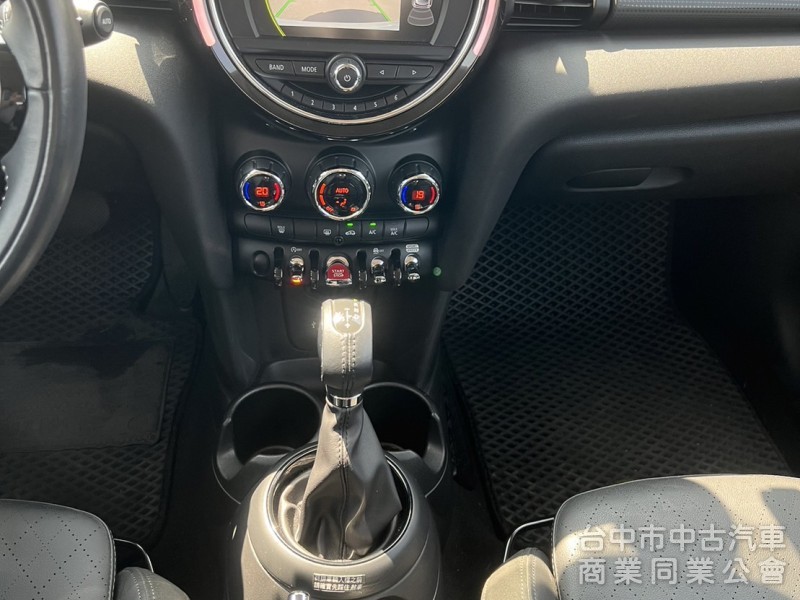 2017年2018年式 汎德總代理 MINI F56 HATCH Cooper 1.5 3D 一手美車 原鈑件 超低里程