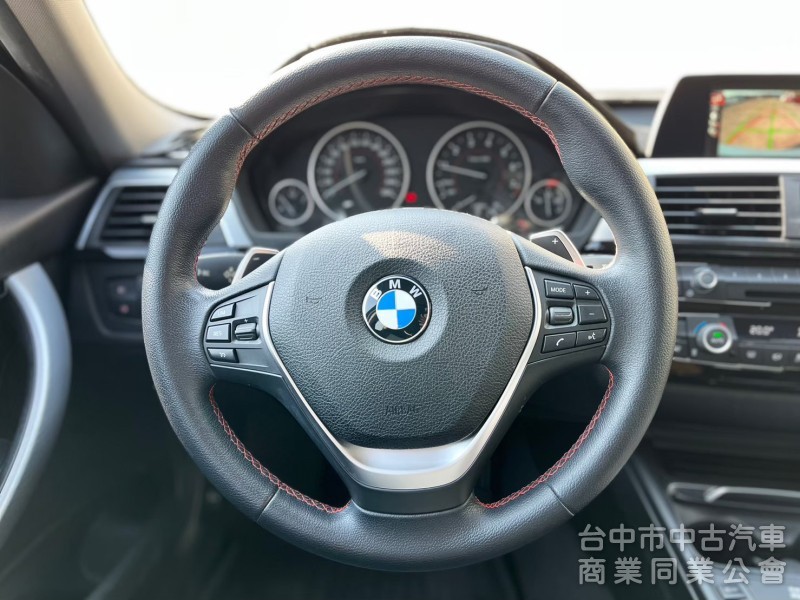 2015-BMW-320I-白色