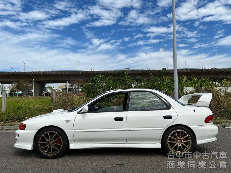 2000．Subaru．GC8．白色．第三方認證