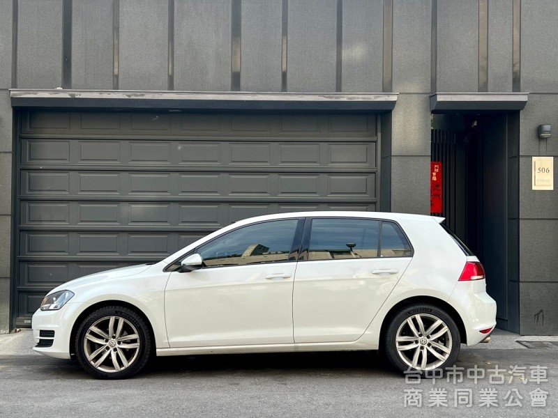 2015．Volkswagen．GOLF．白色．第三方認證