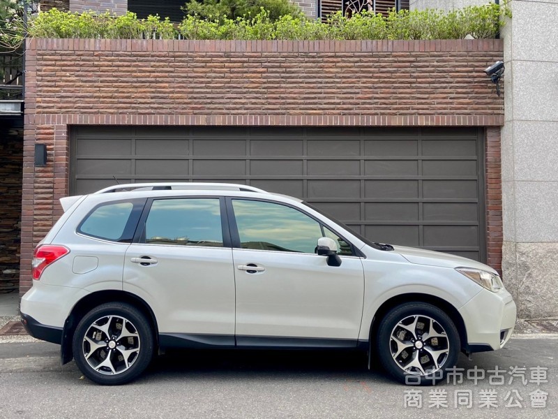 2013．Subaru．Forester．白色．原版件
