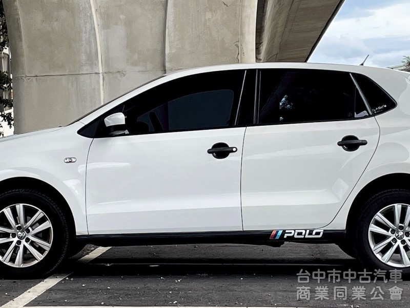 2015．VW．POLO．白色