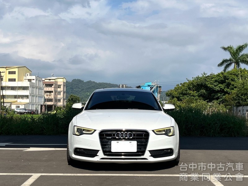 2014．AUDI．A5．白色