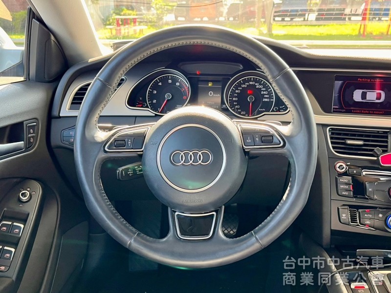 2014．AUDI．A5．白色