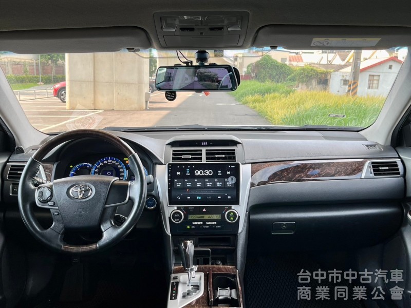 2012．Toyota．Camry Hybrid．銀色