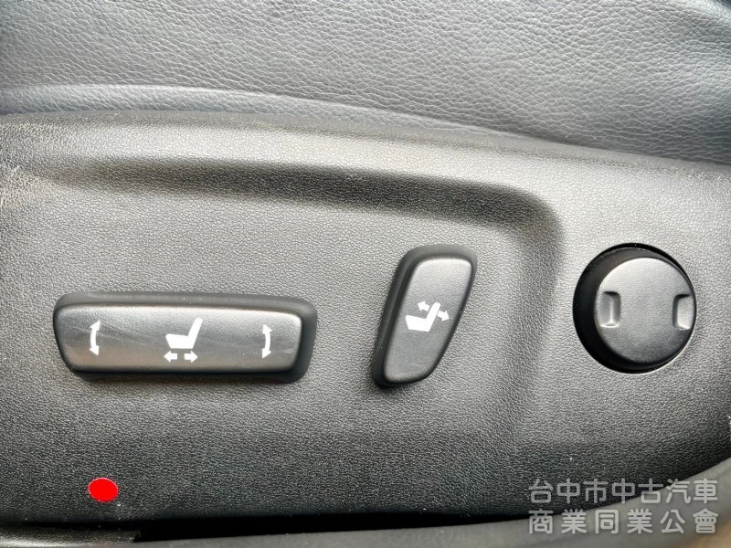 2012．Toyota．Camry Hybrid．銀色