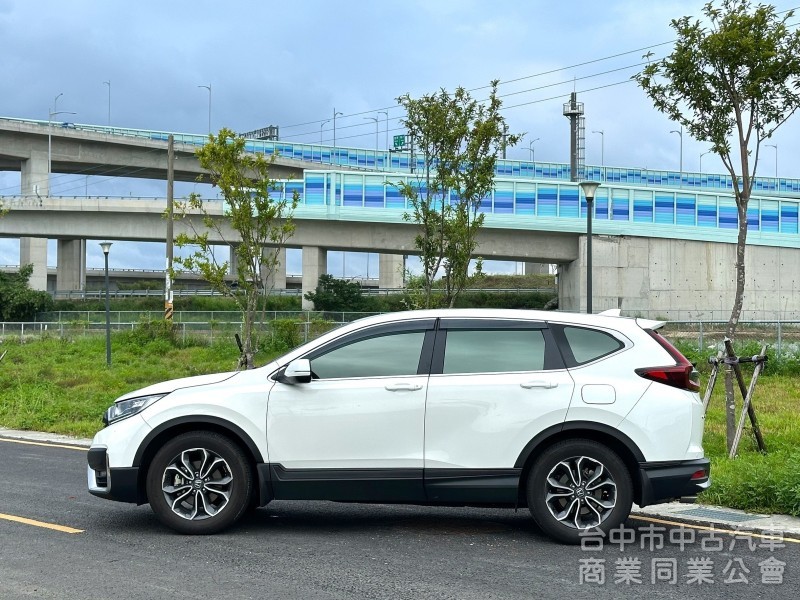 2020．Honda．CRV．白色