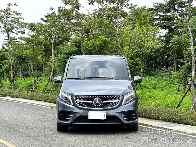 2017．Benz．V250d．灰色