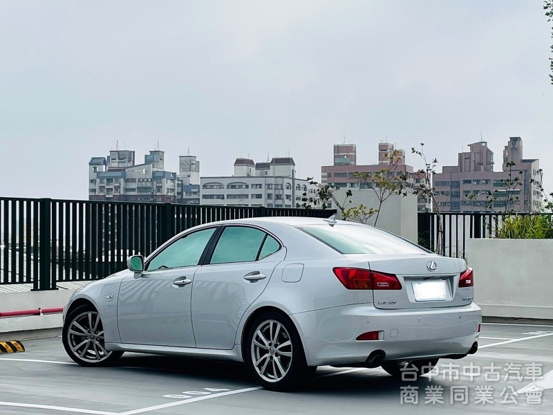 2007．Lexus．Is250．銀色