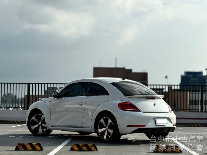 2016．VW．Beetle R-Line．白色