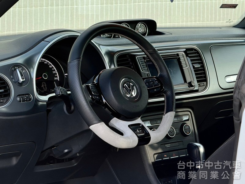 2016．VW．Beetle R-Line．白色