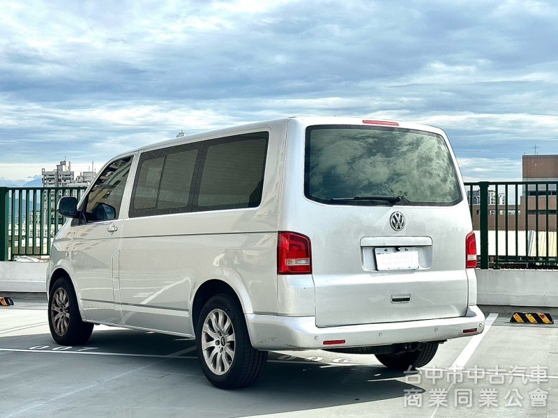 2010．VW．T5．銀色