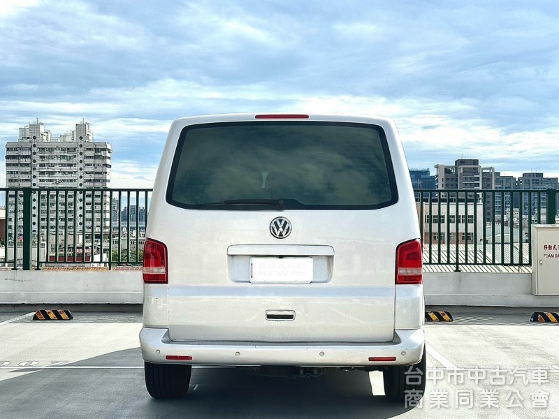 2010．VW．T5．銀色