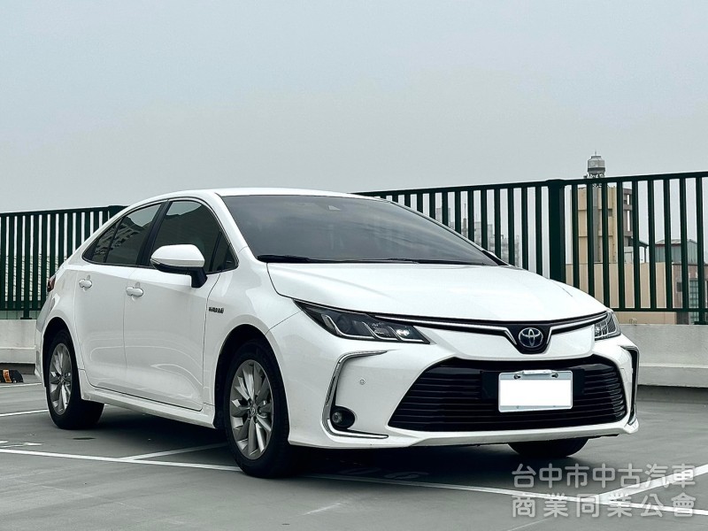 2021．Toyota．Altis Hybrid．白色