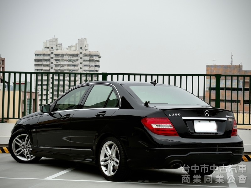 2011．Benz．C250．黑色