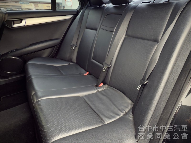 2011．Benz．C250．黑色