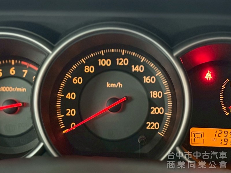 2010・NISSAN・TIIDA・里程12.9萬