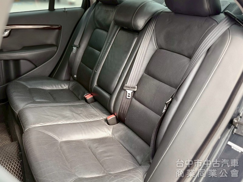 2010・Volvo・S80・里程11萬