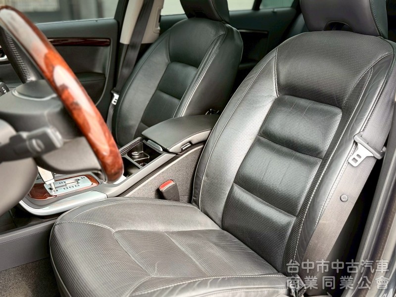 2010・Volvo・S80・里程11萬