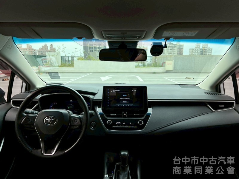 2019．Toyota．Altis．白色