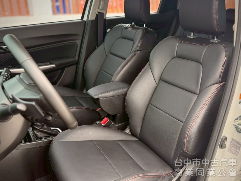 2024 SUZUKI Swift 