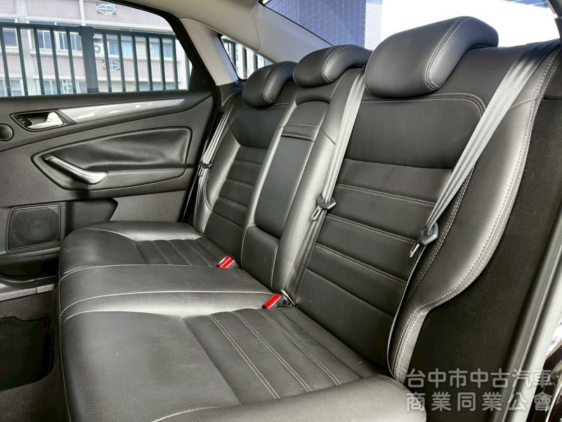 2011 FORD MONDEO 