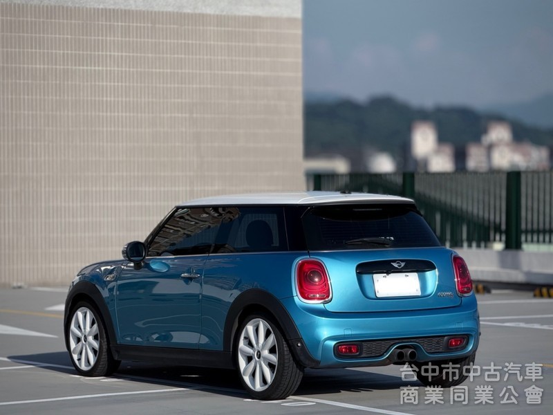 2016 MINI COOPER S 