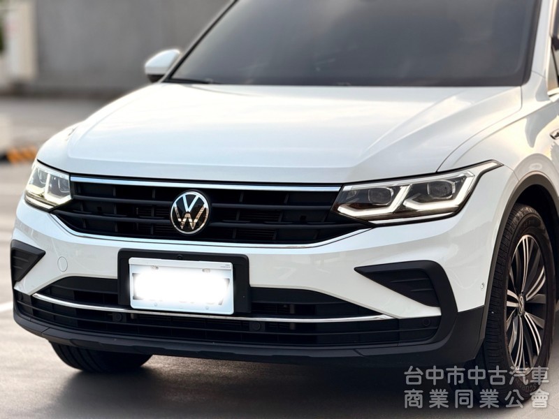 2023 VW TIGUAN