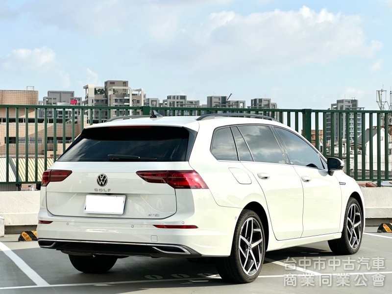 2023 Golf Variant 里程4.5萬