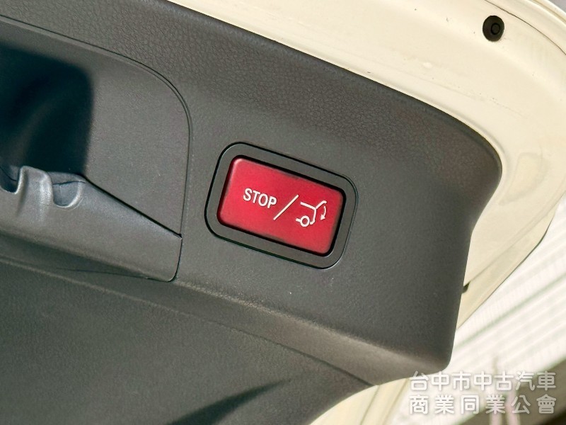 2019 GLC250 里程12萬
