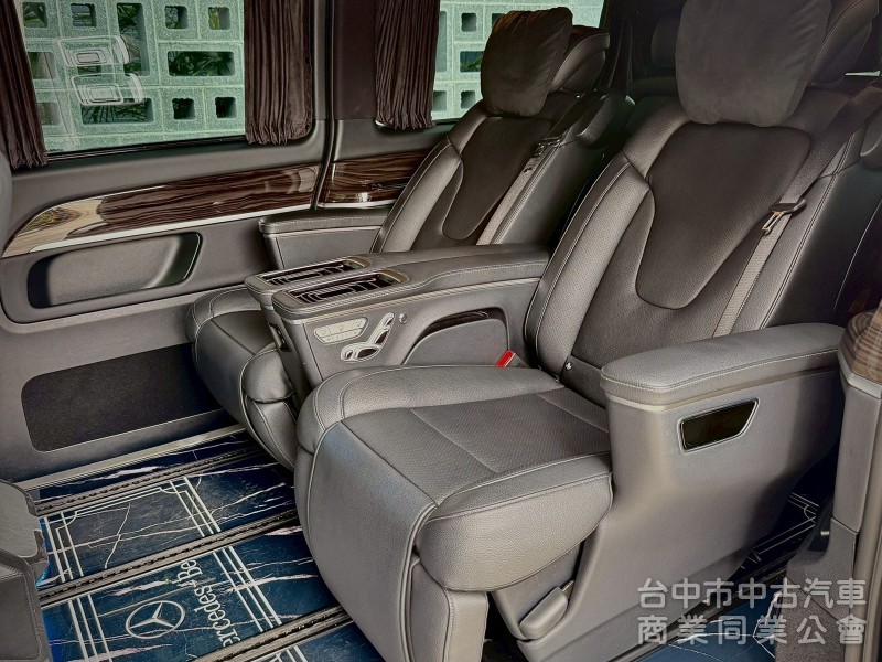 2022 V300d 里程7.5萬