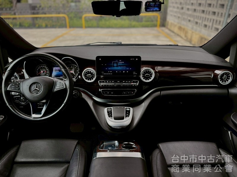 2022 V300d 里程7.5萬