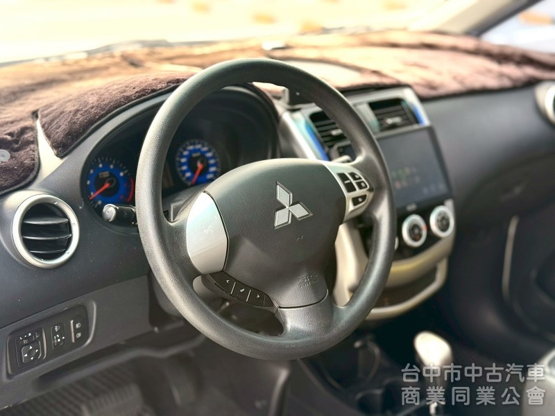 2014 Colt Plus 里程9.2萬