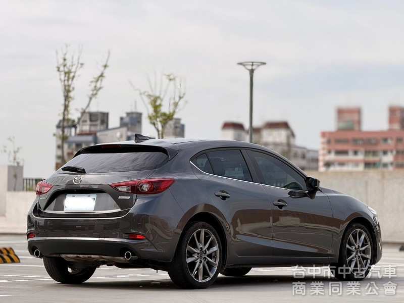 2018 Mazda3 里程10萬