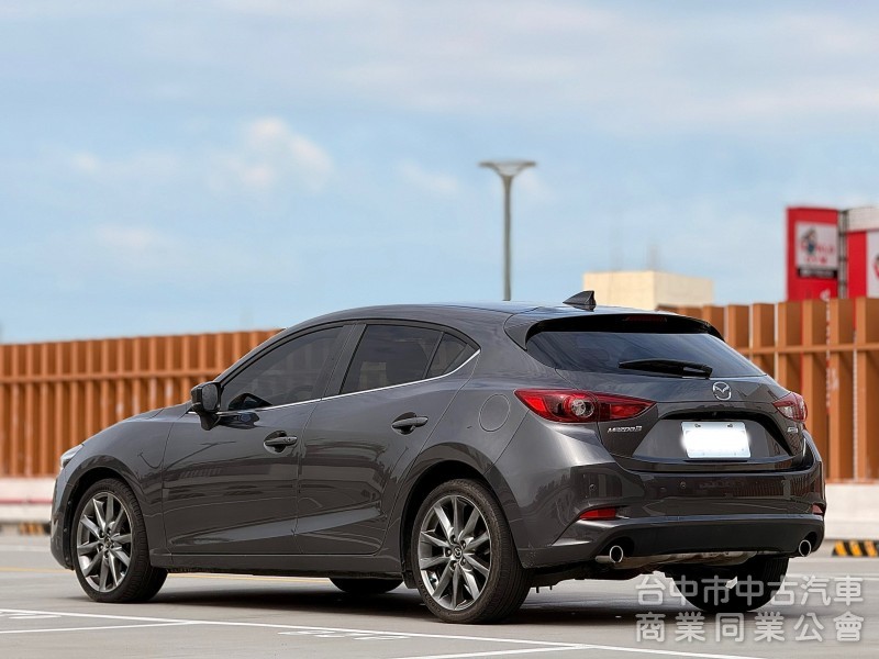 2018 Mazda3 里程10萬