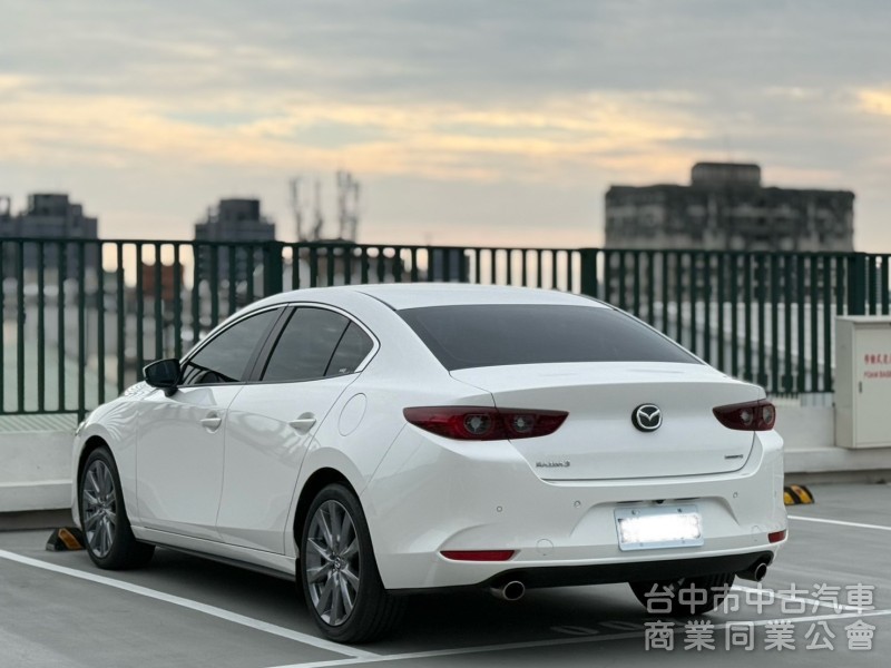 2024 Mazda3 里程1.6萬