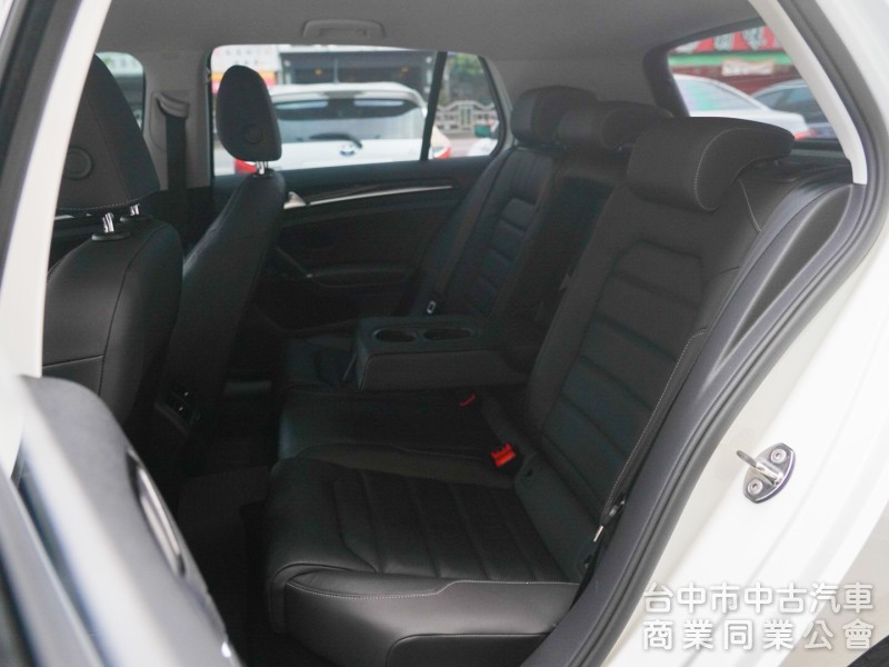 全程原廠保養 原廠保固中 IQ.DRIVE 智能駕駛輔助系統 可全額貸款